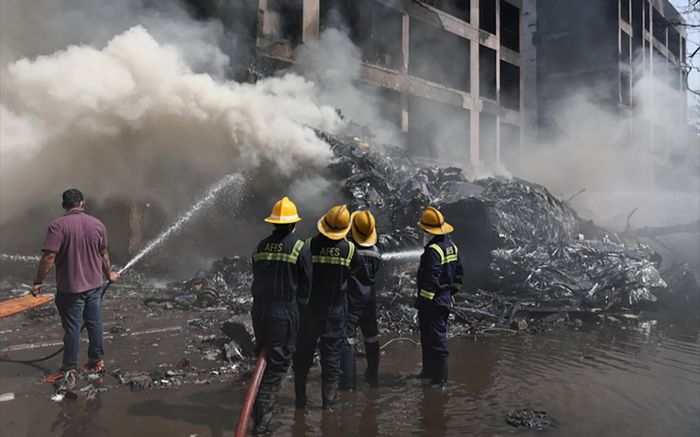 Tìm thấy hơn 100 thi thể vụ rơi máy bay chở 242 người ở Ấn Độ