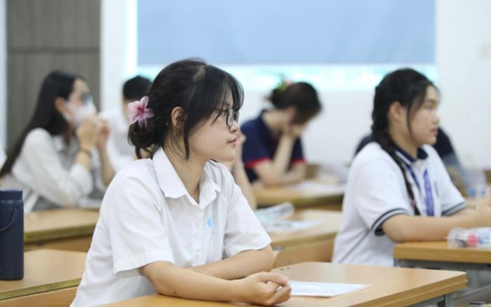 Sáp nhập 34 tỉnh thành có làm thay đổi nội dung đề thi tốt nghiệp THPT 2025?