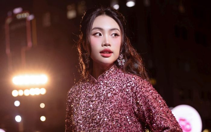 Dân mạng tranh cãi khi Phương Mỹ Chi 'bại trận'