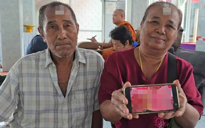 Cặp vợ chồng bán rau nợ nần chồng chất đổi đời sau một đêm, bỗng chốc có hơn 8 tỷ đồng