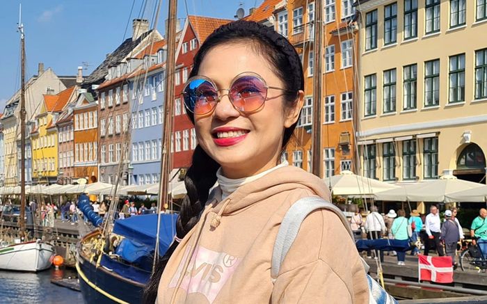 Việt Trinh gây sốc với một chi tiết lạ trên gương mặt