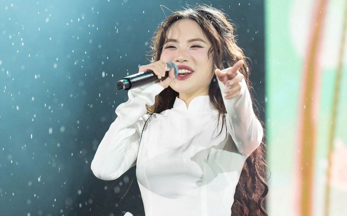 Tin vui lớn của Phương Mỹ Chi