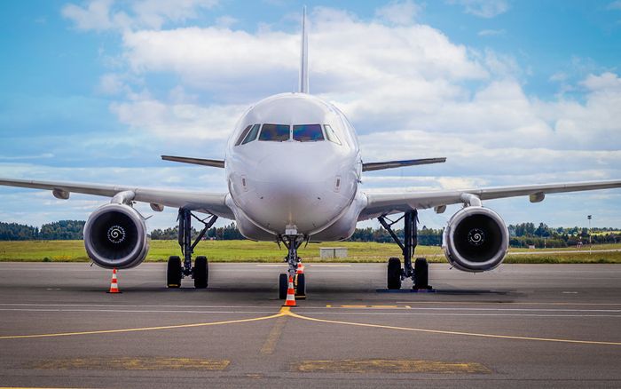 Giả danh tiếp viên hàng không, người đàn ông đi 'lậu' hơn 120 chuyến bay