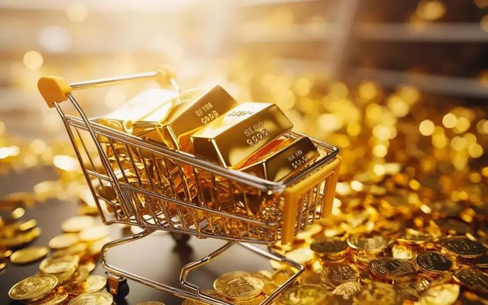 Có nên đầu tư vàng lúc này? Chuyên gia nói gì khi vàng liên tục biến động?