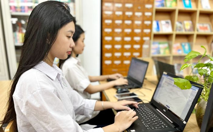 Bộ GD&ĐT sẽ thí điểm thi tốt nghiệp THPT trên máy tính từ năm 2027