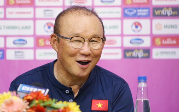 HLV Malaysia đòi xoá dớp thua thời ông Park