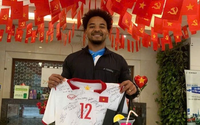 Việt Hương chia sẻ bất ngờ về Nguyễn Xuân Son