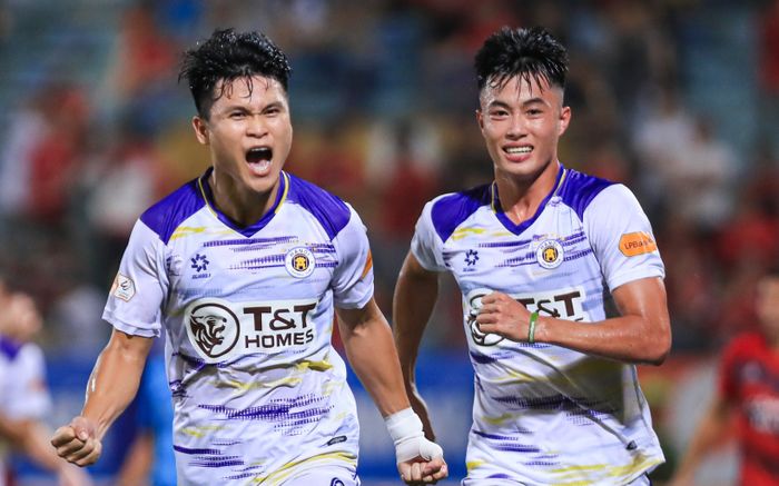 Cú sốc ba mùa trắng tay của CLB Hà Nội