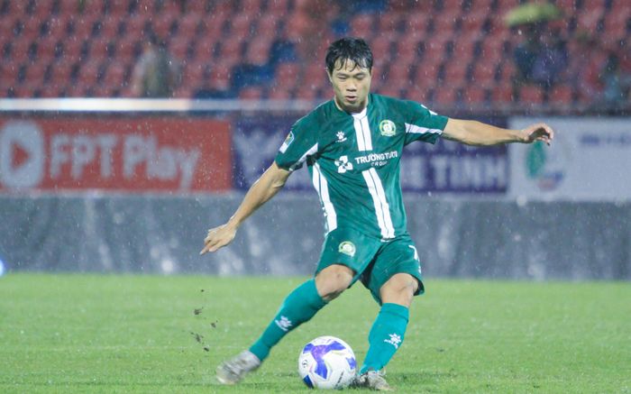 Chốt lịch trận play-off V.League 2024/25: Công Phượng sẽ đá ở đâu?