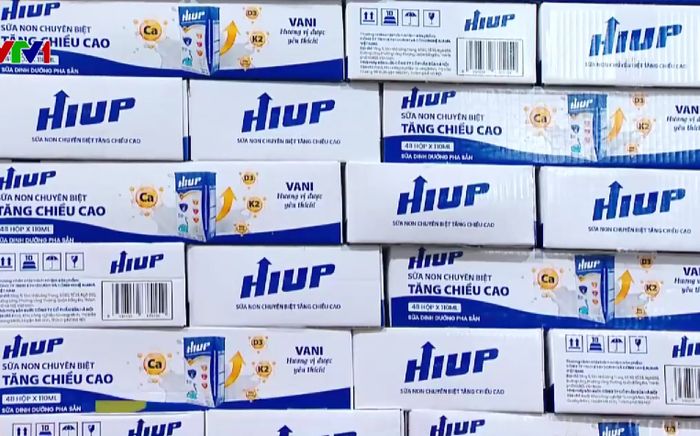Chi hàng chục triệu mua sữa Hiup, phụ huynh cay đắng khi sức khoẻ con bất thường