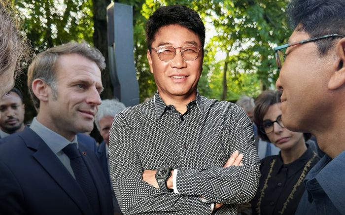 Lời mời từ Tổng thống Macron dành cho 'cha đẻ' SM Lee Soo Man