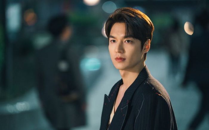 Lee Min Ho: 12 năm 'soán ngôi' thế hệ trẻ hallyu