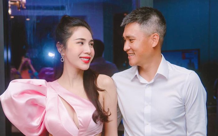 Công Vinh nói 7 từ ngầm tiết lộ tình trạng hôn nhân với Thủy Tiên