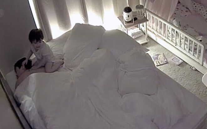 Bé gái 2 tuổi cứu sống cha bị hạ đường huyết, gây sốt mạng xã hội