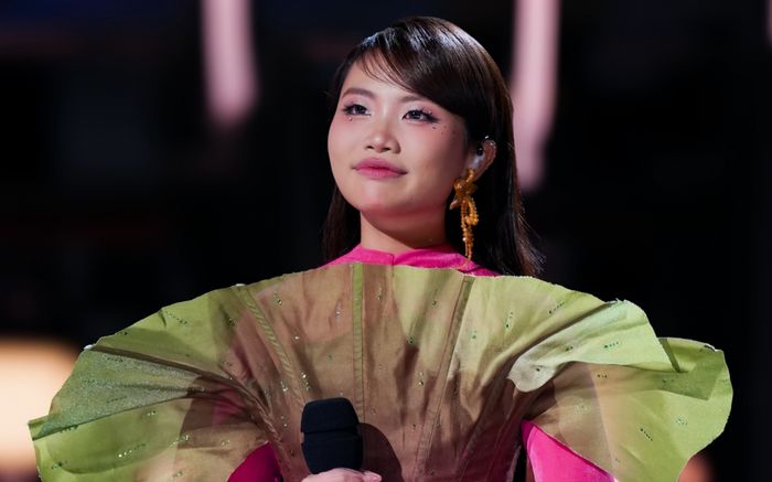 Khán giả Trung Quốc thách thức Phương Mỹ Chi