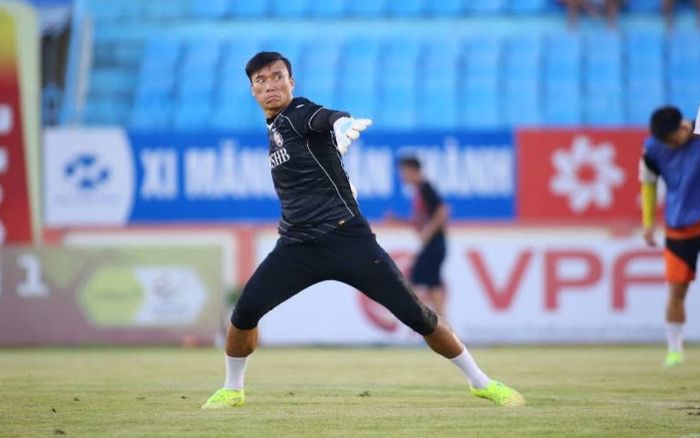 Thủ môn Bùi Tiến Dũng sắp trở lại tuyển Việt Nam