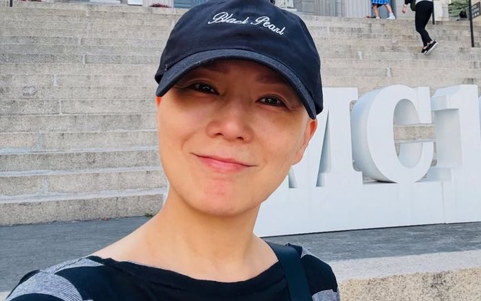 Nữ diễn viên ly hôn chồng sau 14 năm, đang mắc ung thư giai đoạn cuối