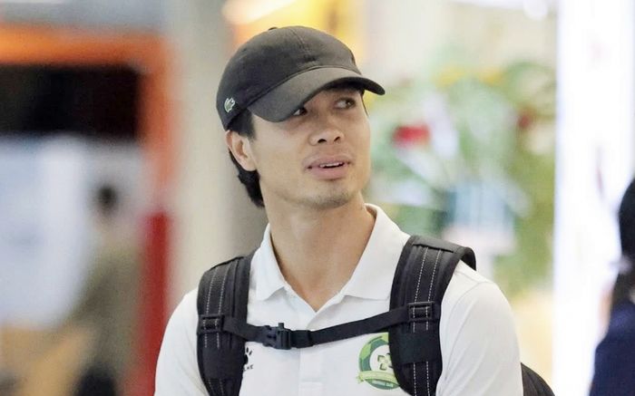 HLV Kim Sang Sik đã sai về Công Phượng