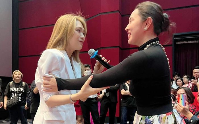 Nhiều học trò đồng loạt lên tiếng về ca sĩ Mỹ Tâm