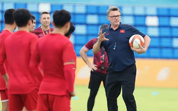 Tiếc cho thế hệ vàng thời HLV Troussier