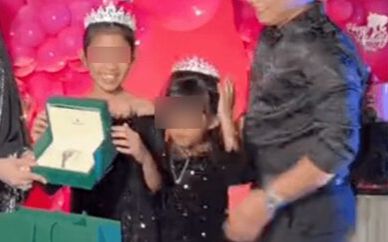 Nữ doanh nhân chi hơn 4 tỷ đồng làm tiệc sinh nhật cho con gái, bị chỉ trích dữ dội