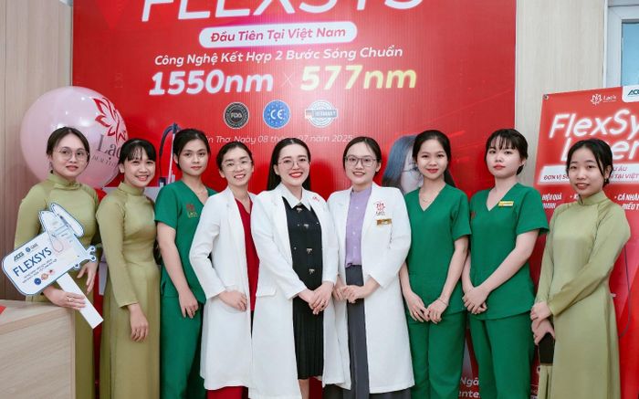 Lạc's Beauty Center tọa lạc tại Cần Thơ - Đơn vị đầu tiên sở hữu công nghệ laser FlexSys tại Việt Nam