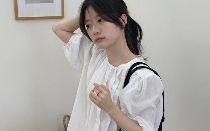 Áp lực đồng trang lứa: Cô gái 23 tuổi kiếm lương 17 triệu/tháng vẫn thấy mình thua kém