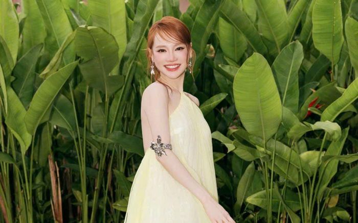 Nhã Phương đang mang thai lần 3?