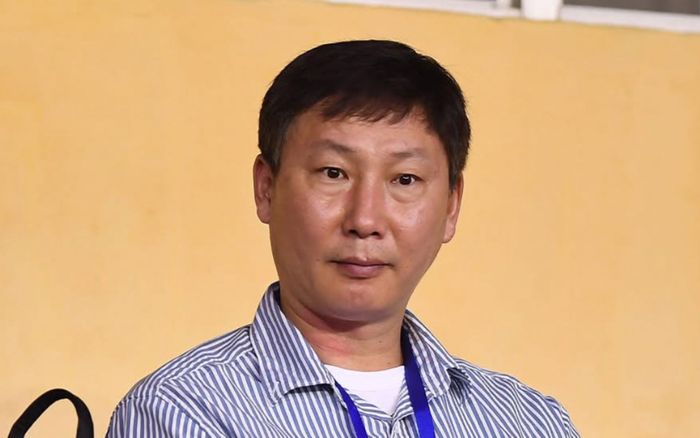 Vết xe đổ của HLV Troussier, hay siêu kỳ tích