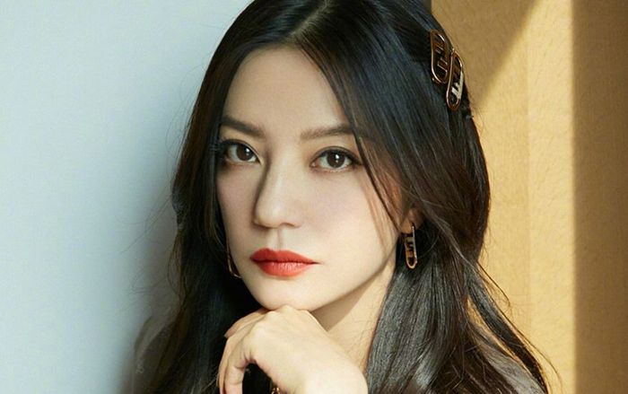 Hóa ra đây là kẻ hãm hại, đẩy Triệu Vy vào giai đoạn tồi tệ nhất cuộc đời