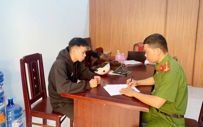 Danh tính kẻ giật dây chuyền vàng 5 chỉ của cụ bà bán vé số
