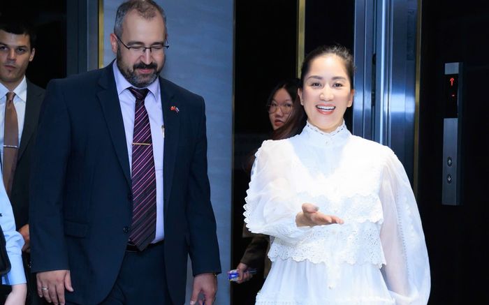 Cảm hứng từ Khánh Thi
