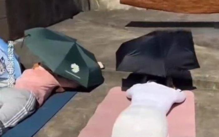 Cụ bà 67 tuổi phẫu thuật não khẩn cấp sau khi tắm nắng giữa trưa