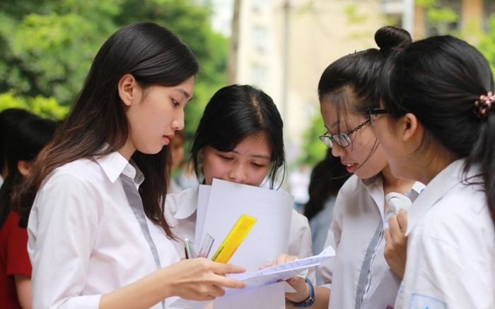 Nhiều thí sinh 'đứng hình' với phổ điểm thi Toán tốt nghiệp THPT 2025