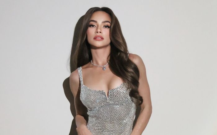 Dân mạng 'sốc' trước body cực bốc của Hồ Ngọc Hà