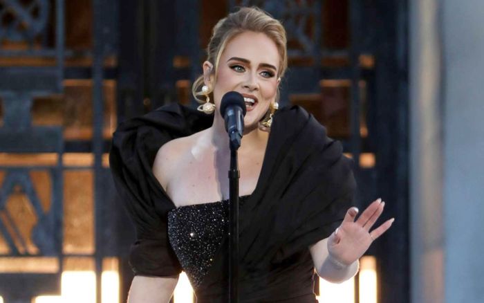 Diễn biến mới về vụ kiện đạo nhạc của Adele