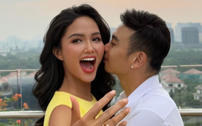 Tuyên bố vỏn vẹn 8 chữ của chồng khiến H'Hen Niê vỡ òa giữa thai kỳ