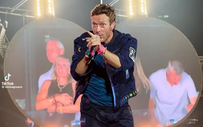 CEO tỷ đô chỉ trích Coldplay sau vụ bị phát hiện ngoại tình tại đêm nhạc
