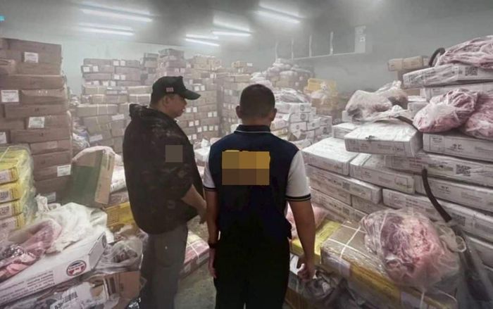 Phát hiện 41 tấn thịt bò ngâm Formalin tuồn ra chợ đầu mối