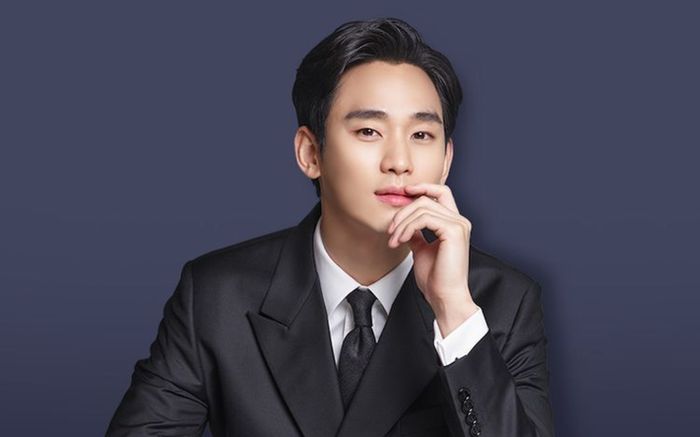 Kim Soo Hyun vững ngôi đầu bảng xếp hạng bất chấp scandal