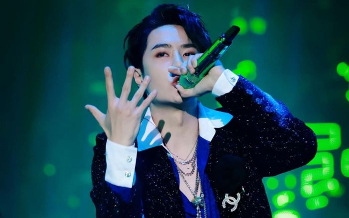 Sân khấu để đời của Vương Nhất Bác