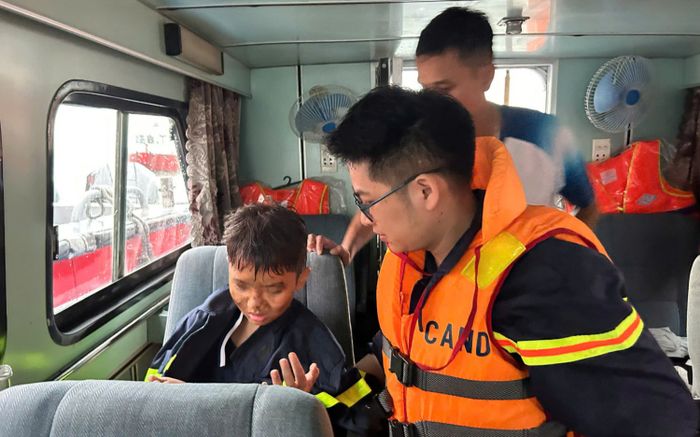 Cập nhật mới nhất số người đã tìm thấy trong vụ đắm tàu du lịch trên Vịnh Hạ Long