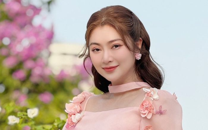 Thanh Trúc tung ảnh hiếm sau khi công khai chồng giấu kín nhiều năm