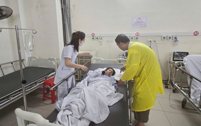 Vụ lật tàu ở vịnh Hạ Long: Tang lễ đau lòng của một gia đình mất 4 người thân