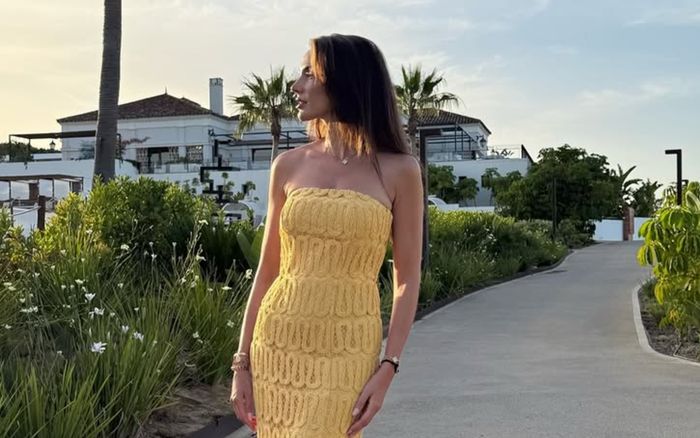 Không tập thể dục, nữ người mẫu giảm thành công 24kg