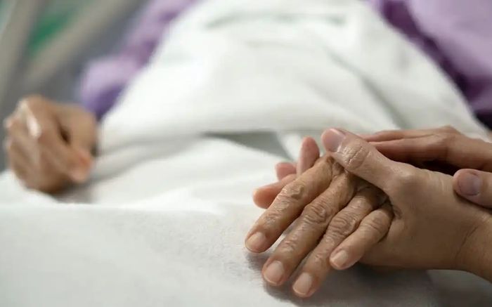 Ăn uống quá lành mạnh, cụ ông ngoài 80 tuổi mắc ung thư gan giai đoạn cuối