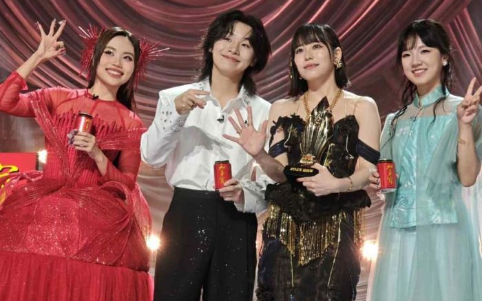 Phương Mỹ Chi lại vướng vào 'vết xe cũ'