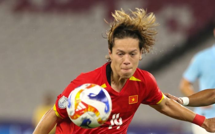 Thất vọng với tiền vệ Viktor Lê