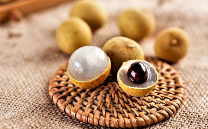 Bé gái 2 tuổi tử vong khi đang ăn nhãn: Lời cảnh báo đau xé lòng cho phụ huynh