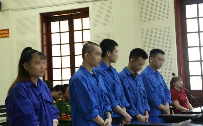 Thanh niên SN 2003 giả gái xinh, tán tỉnh cụ ông U70 qua mạng rồi lừa hơn 19,3 tỷ đồng